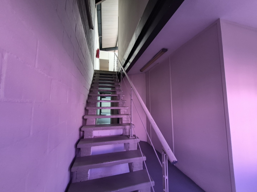 To Let Commercial Property for Rent in Maitland Western Cape